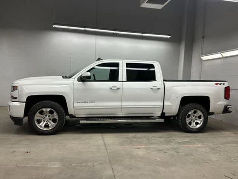 Used 2018 Chevrolet Silverado 1500 LT w/ All Star Edition image 2