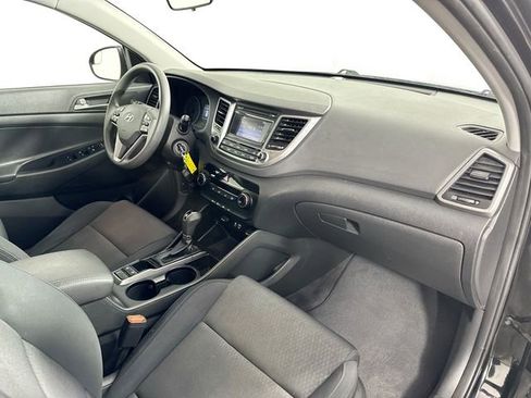Used 2017 Hyundai Tucson SE image 26