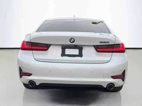 Used 2021 BMW 330i Sedan w/ Convenience Package image 4