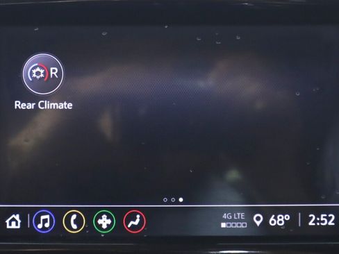 Used 2020 Chevrolet Traverse LS FWD image 19