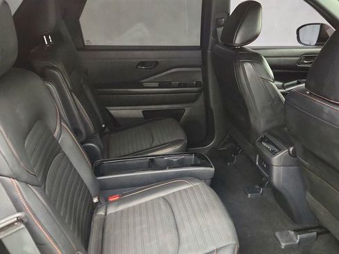 Used 2024 Nissan Pathfinder Rock Creek AWD/4WD image 23
