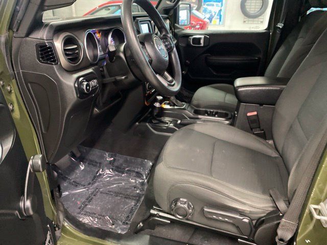 Used 2021 Jeep Wrangler Unlimited Sport AWD/4WD image 26