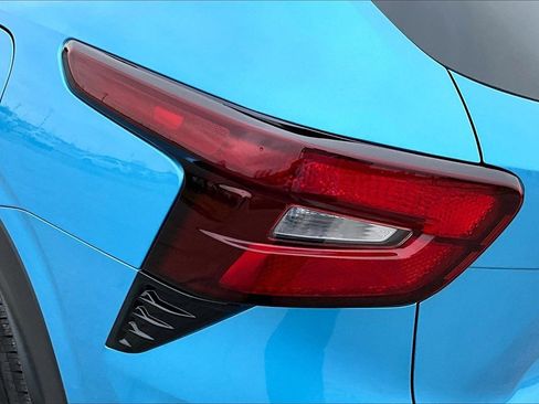 Used 2025 Chevrolet Trax ACTIV w/ Driver Confidence Package image 27