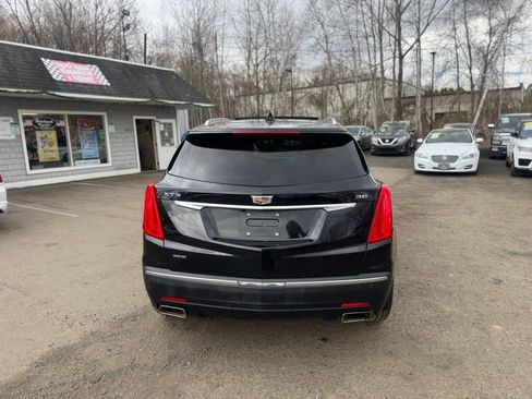 Used 2017 Cadillac XT5 Luxury w/ Driver Awareness Package AWD/4WD image 9
