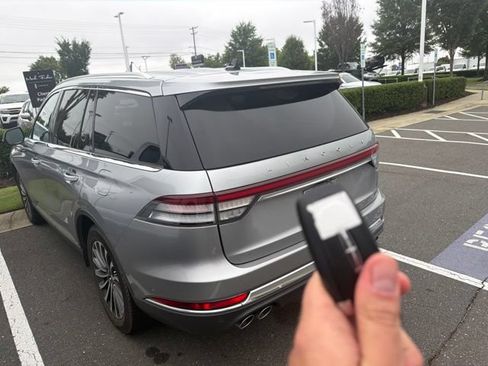 Used 2024 Lincoln Aviator Reserve w/ Equipment Group 201A AWD/4WD image 7
