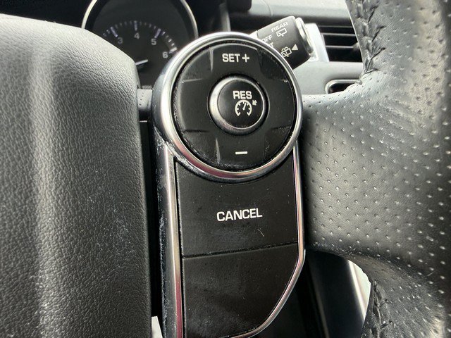 Used 2015 Land Rover Range Rover Sport HSE AWD/4WD image 23
