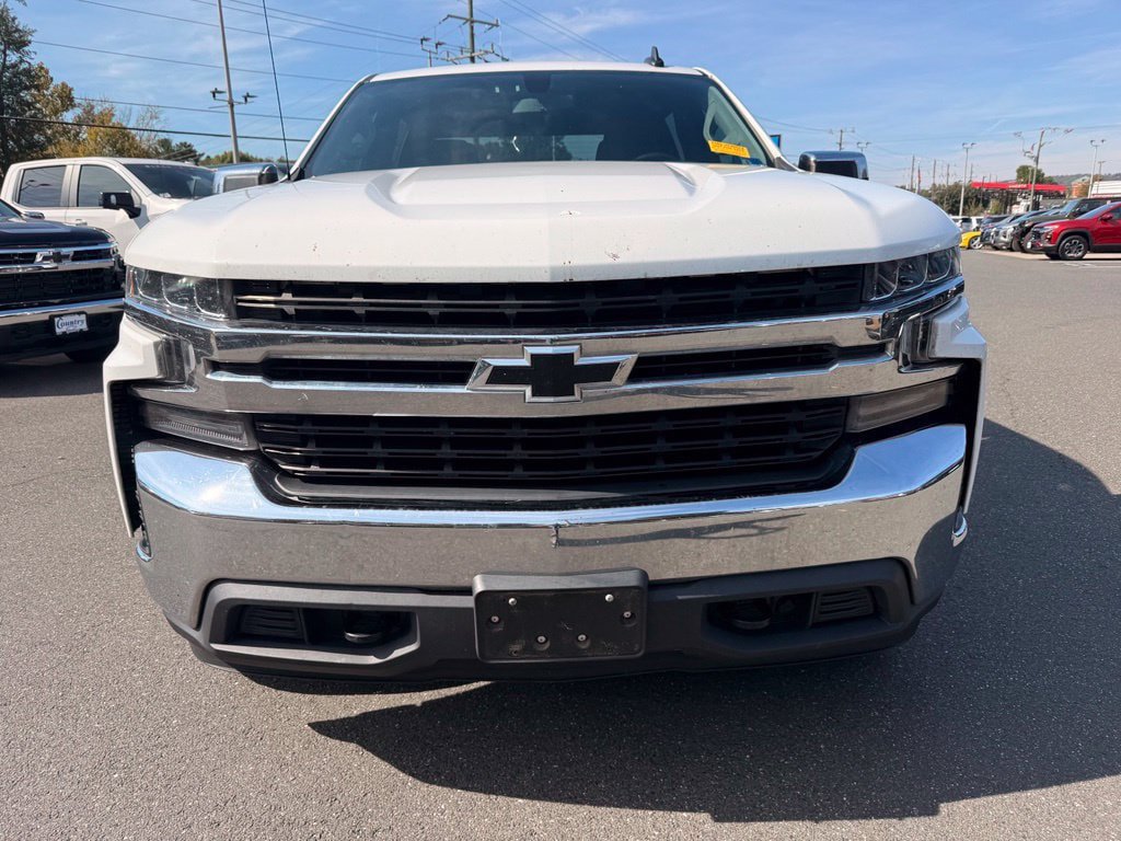 Used 2021 Chevrolet Silverado 1500 LT w/ Z71 Off-Road Package AWD/4WD image 2