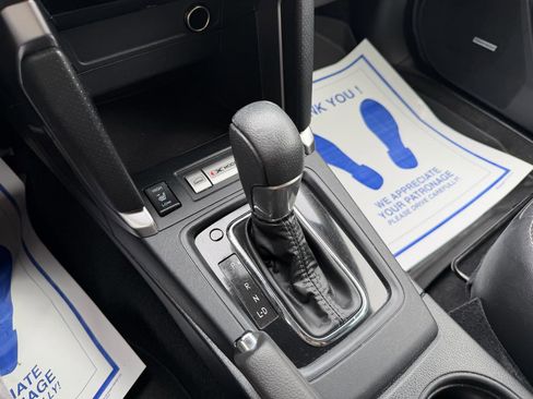 Used 2018 Subaru Forester 2.5i Touring w/ Popular Package #3B image 18