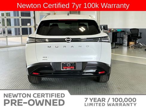 Used 2025 Nissan Murano SV AWD/4WD image 21