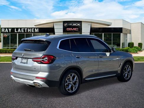 Used 2023 BMW X3 xDrive30i image 4