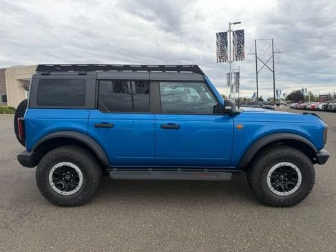 Used 2024 Ford Bronco Badlands AWD/4WD image 4