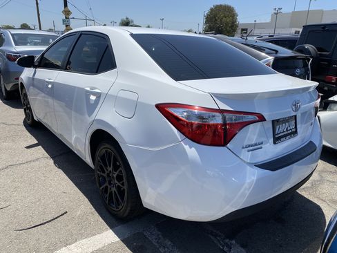 Used 2016 Toyota Corolla S Special Edition FWD image 6