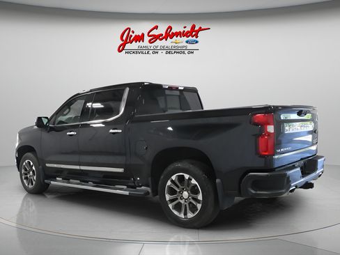 Used 2023 Chevrolet Silverado 1500 High Country w/ Technology Package AWD/4WD image 5