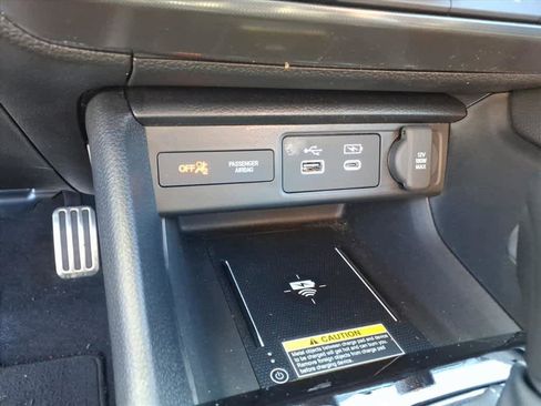 Certified 2023 Acura Integra A-Spec image 24