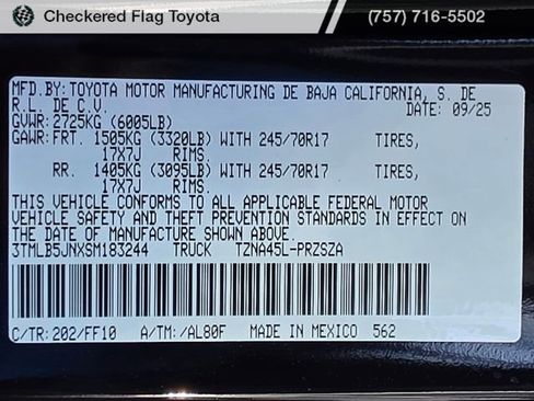 Used 2025 Toyota Tacoma SR5 image 22