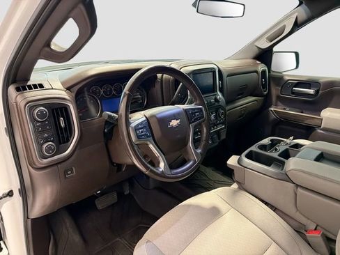 Certified 2019 Chevrolet Silverado 1500 LT w/ Texas Edition image 9