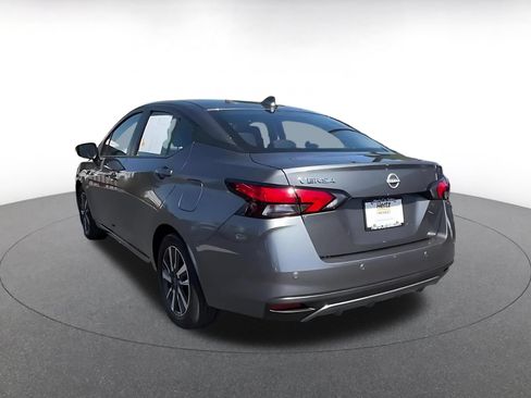 Used 2025 Nissan Versa SV FWD image 11