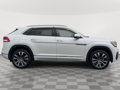 Used 2022 Volkswagen Atlas Cross Sport SEL Premium R-Line AWD/4WD image 4