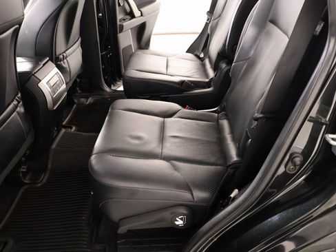 Used 2023 Lexus GX 460 Luxury w/ Sport Design Package image 13