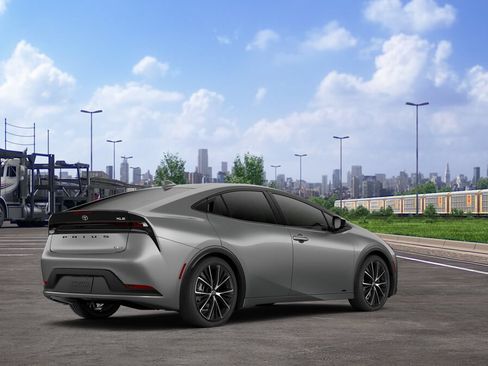 New 2027 Toyota Prius XLE AWD/4WD image 10