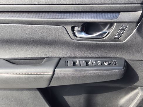 Used 2025 Honda CR-V Sport-L image 25