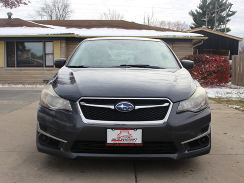 Used 2015 Subaru Impreza 2.0i image 3
