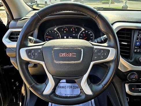 Used 2023 GMC Acadia SLT image 25