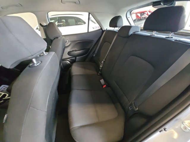 Used 2020 Hyundai Venue SE FWD image 22