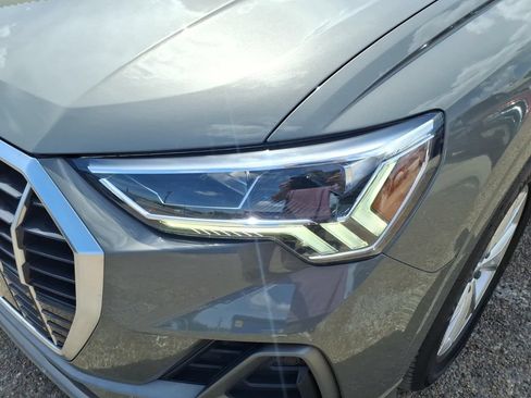 Used 2025 Audi Q3 2.0T Premium AWD/4WD image 7