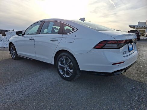 Certified 2024 Honda Accord EX-L image 4