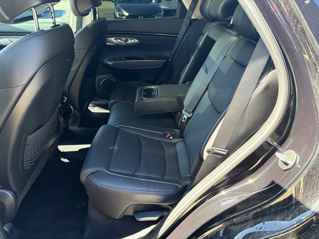 Used 2024 Genesis GV70 2.5T w/ Advanced Package AWD/4WD image 11