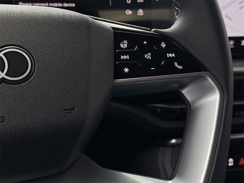 New 2025 Audi Q5 Premium Plus image 10
