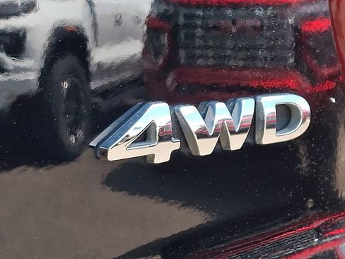 Used 2016 Ford Explorer XLT AWD/4WD image 31