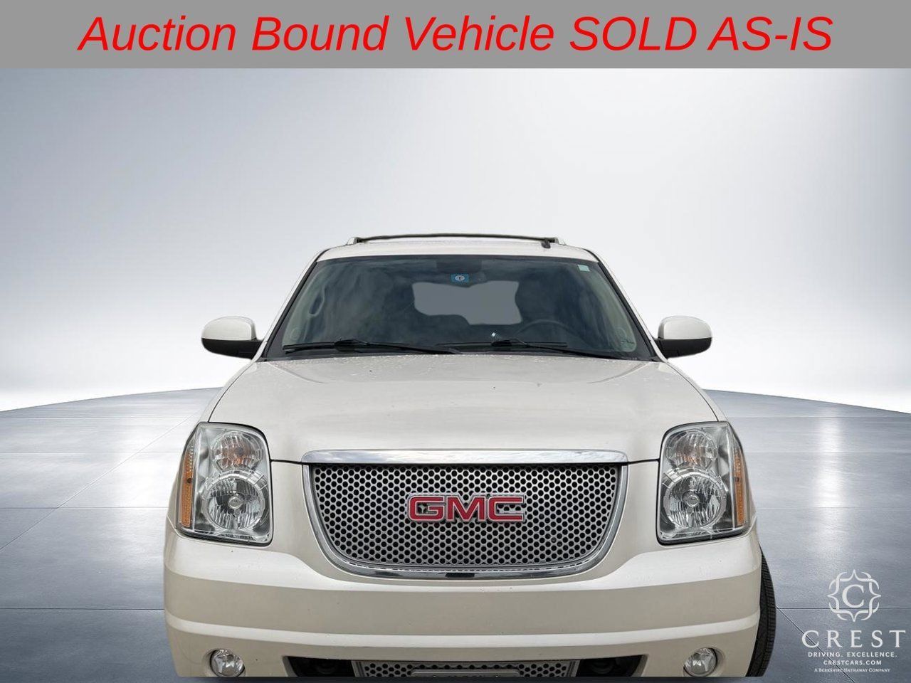 Used 2013 GMC Yukon Denali RWD image 2