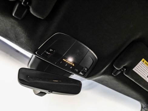 Used 2025 Porsche 718 Cayman GT4 RS RWD image 52