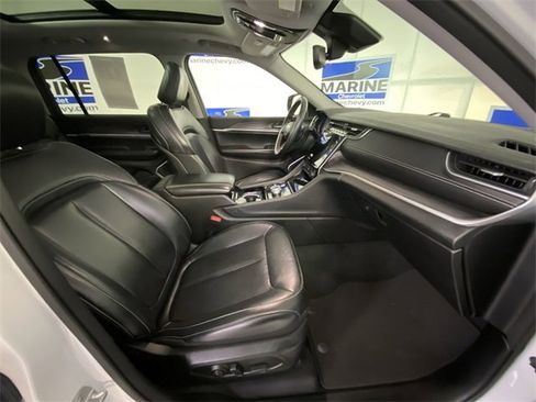 Used 2021 Jeep Grand Cherokee L Limited image 35