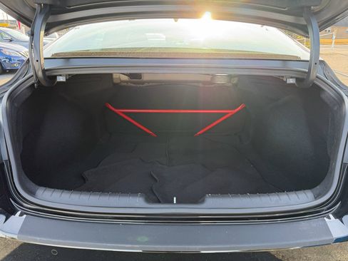 Used 2023 Hyundai Elantra N image 32