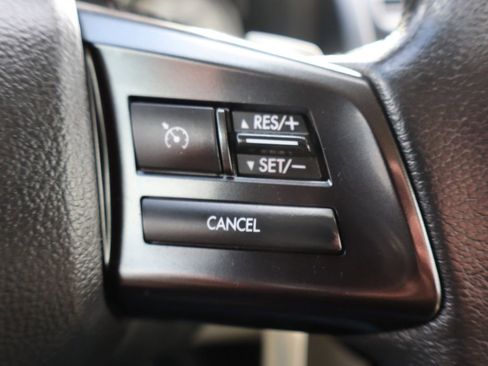 Used 2013 Subaru Impreza 2.0i Premium image 31