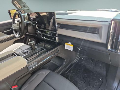 New 2026 GMC Hummer EV 4x4 Crew Cab image 28