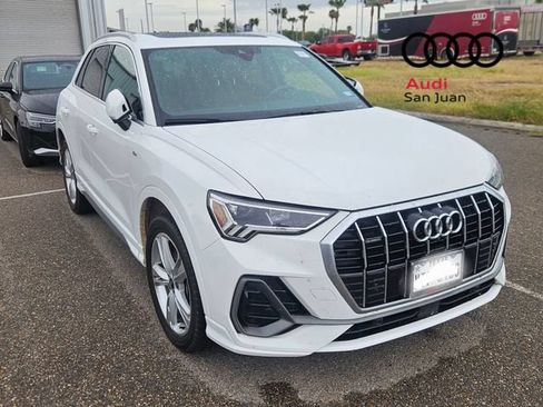 Used 2022 Audi Q3 2.0T Premium Plus w/ Premium Plus Package AWD/4WD image 1