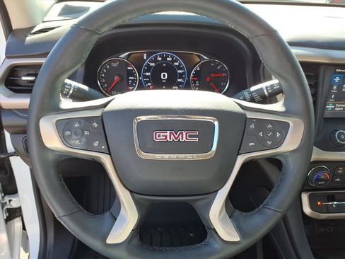 Used 2023 GMC Acadia Denali w/ Denali Technology Package image 27