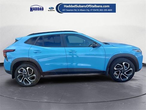 Used 2024 Chevrolet Trax RS w/ Sunroof Package image 6