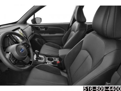 Used 2025 Subaru Forester Touring AWD/4WD image 12