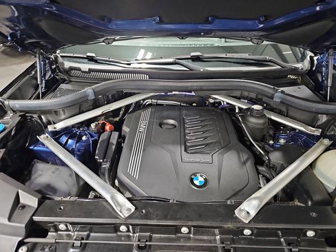 Certified 2023 BMW X6 xDrive40i w/ M Sport Package image 32