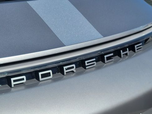 Certified 2022 Porsche 911 GT3 RWD image 32
