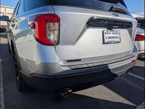 Used 2023 Ford Explorer ST-Line image 18