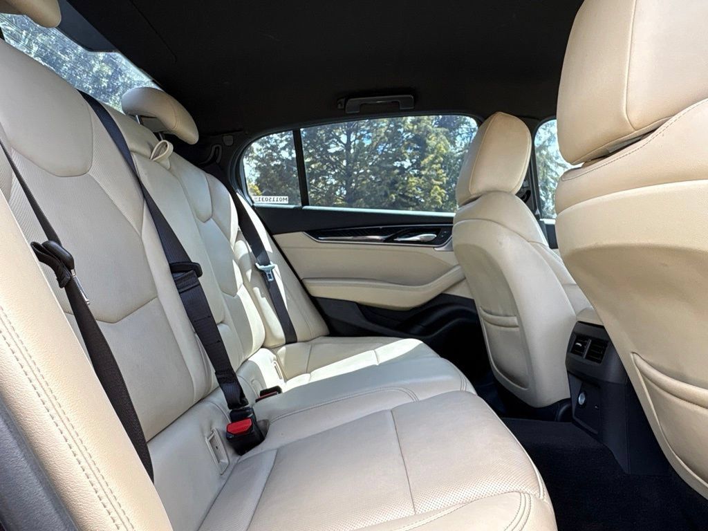 Used 2021 Cadillac CT5 Premium Luxury RWD image 16