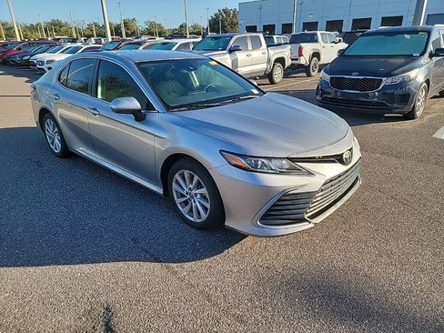 Certified 2022 Toyota Camry LE image 2