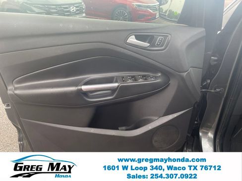 Used 2019 Ford Escape SE FWD image 11