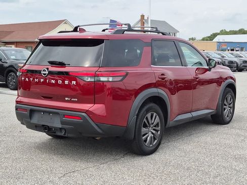 Used 2022 Nissan Pathfinder SV w/ SV Premium Package AWD/4WD image 3